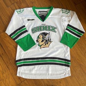 University of North Dakota Reebok fighting Sioux jersey